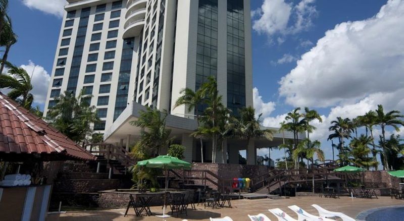 Wyndham Garden Hotel 4*