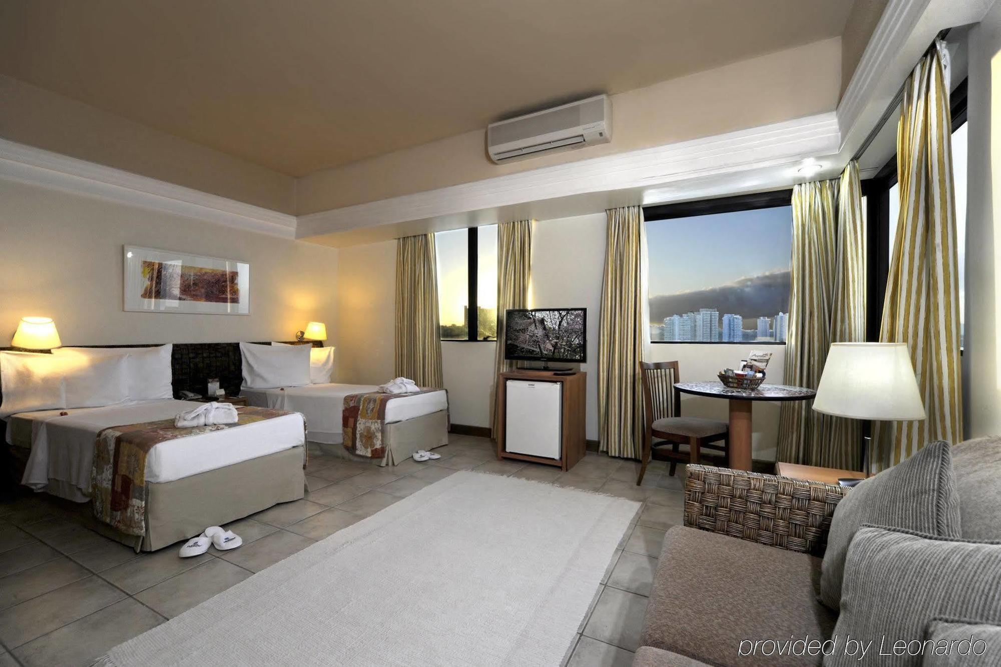 Wyndham Garden Hotel 4*